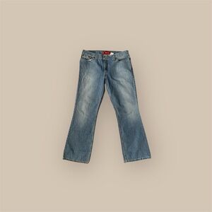 Women’s Levi’s 518 super low jeans